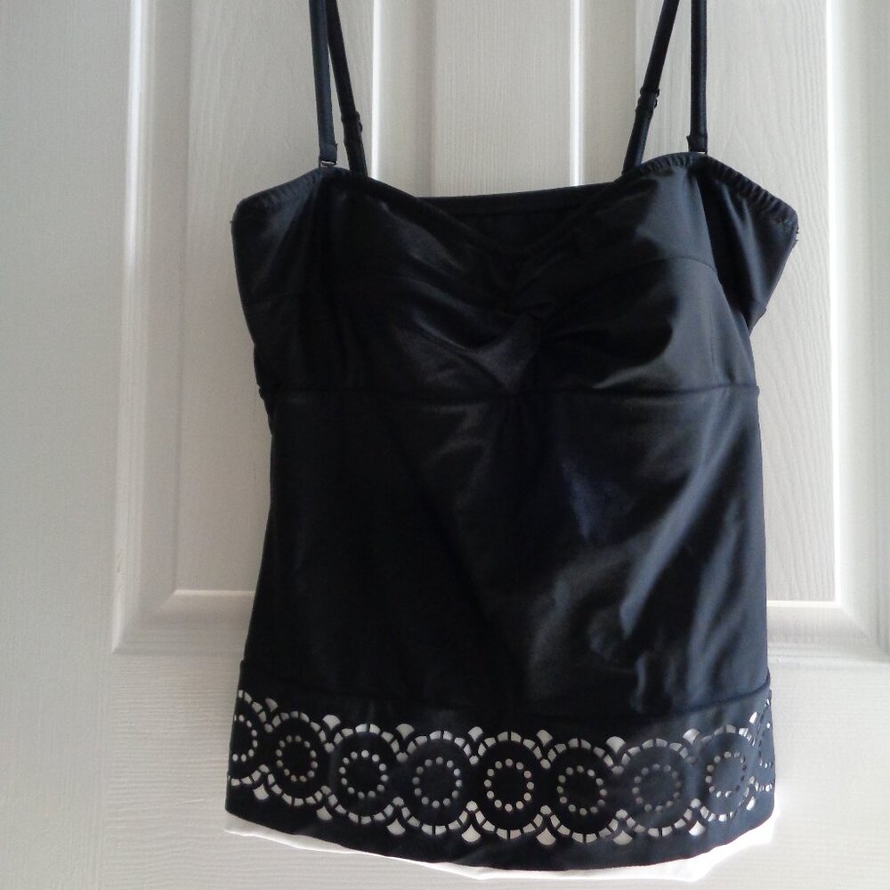 2 GENTLY WORN SIZE 16 CROFT & BARROW TANKINI TOPS - Picture 2 of 9